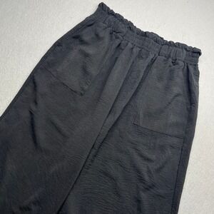 LUYAA Black Wide Leg Cropped Pants Size L Elastic Paperbag Waist Boho Casual